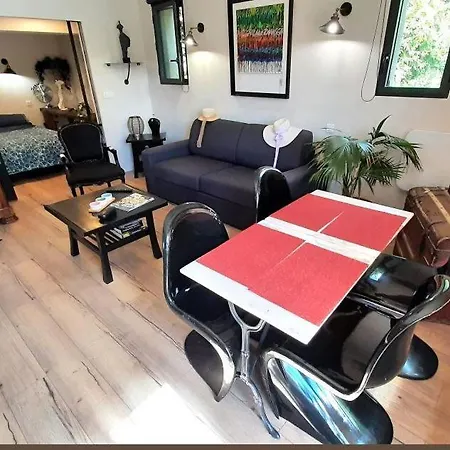 Ferienhaus Les Tonnelles De Manal Charmante Maison D'hotes, Serenite Absolue *